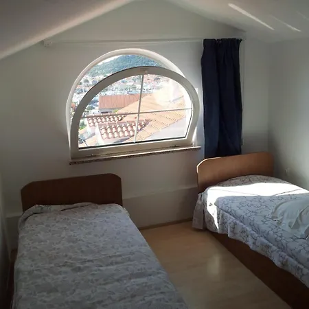 Casa Rosa, 4 Appartement Jezera